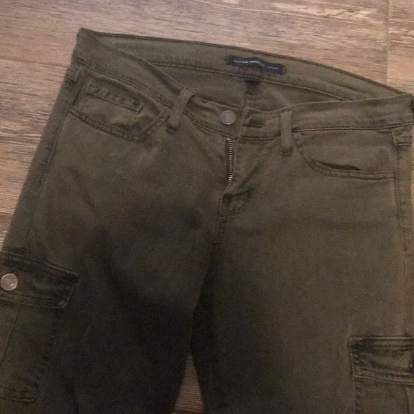 Green Jeans - Picture 2 of 3